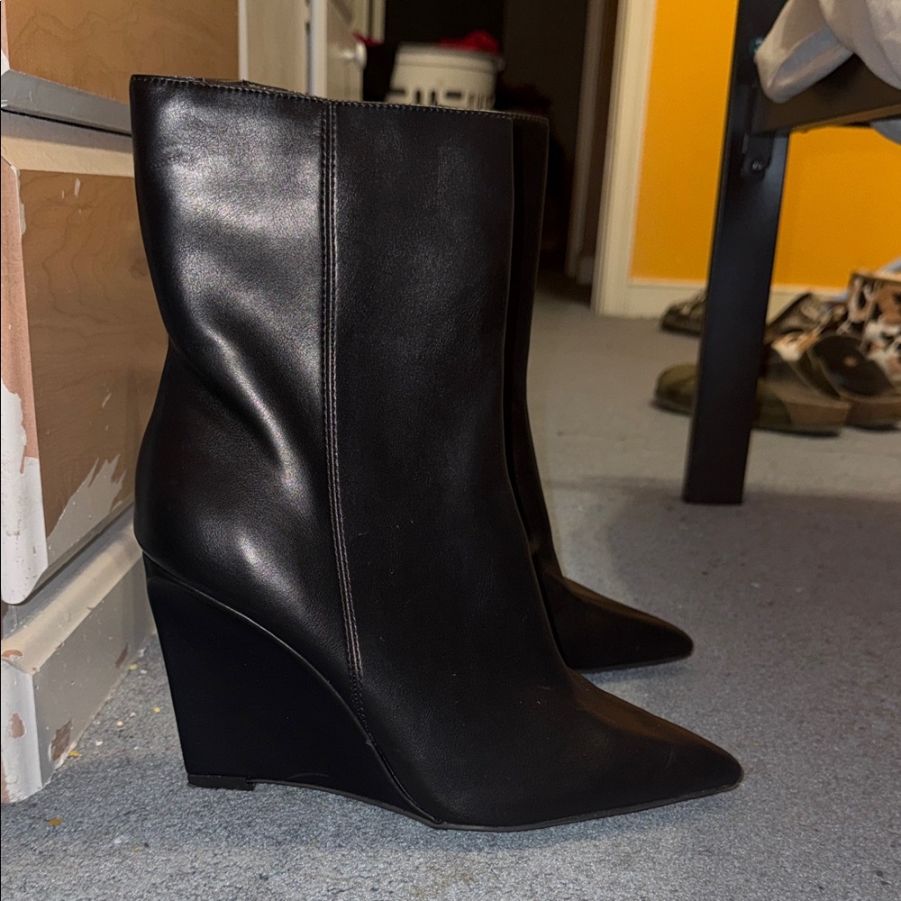 Forever 21 Black Wedge Boots